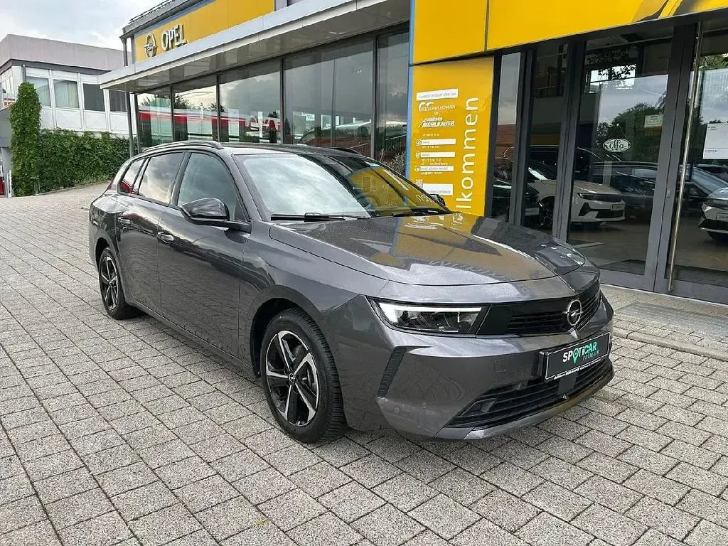 Gebraucht Opel Astra Edition 110 PS (80 kW) 2025 Grau Kleinwagen