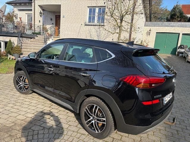Gebraucht Hyundai Tucson Premium 177 PS (130 kW) 2019 Schwarz SUV
