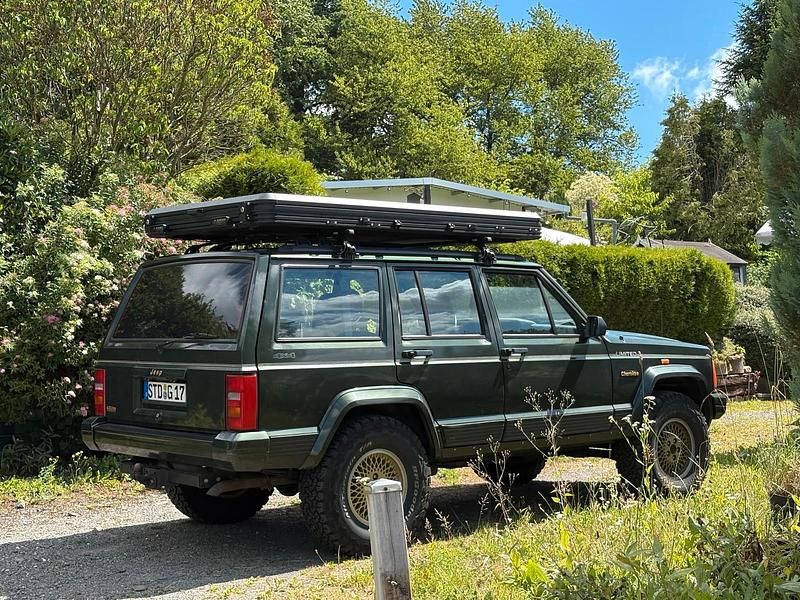 Gebraucht Jeep Cherokee 180 PS (132 kW) 1996 Grün SUV