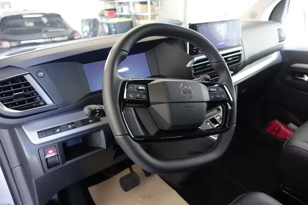 Neu Citroën Spacetourer 179 PS (131 kW) 2026 Grau Van / Kleinbus
