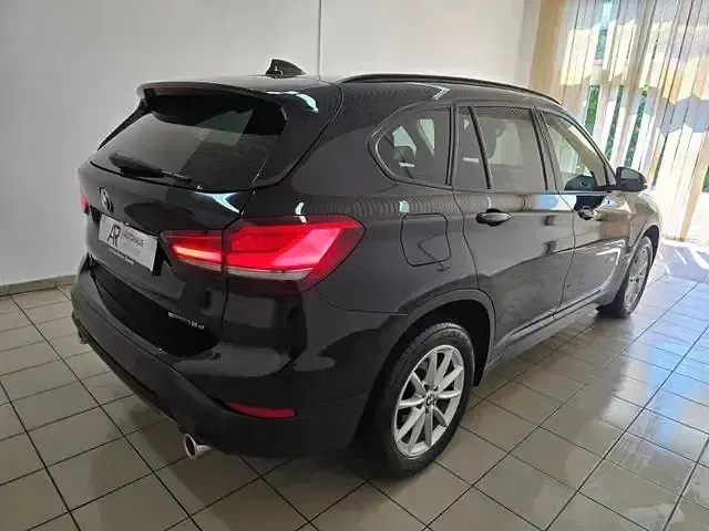 Gebraucht BMW X1 Advantage 190 PS (139 kW) 2019 Schwarz SUV