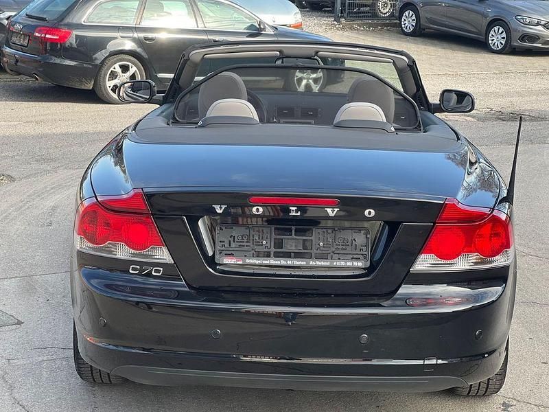 Gebraucht Volvo C70 Momentum 136 PS (100 kW) 2008 Schwarz Cabrio