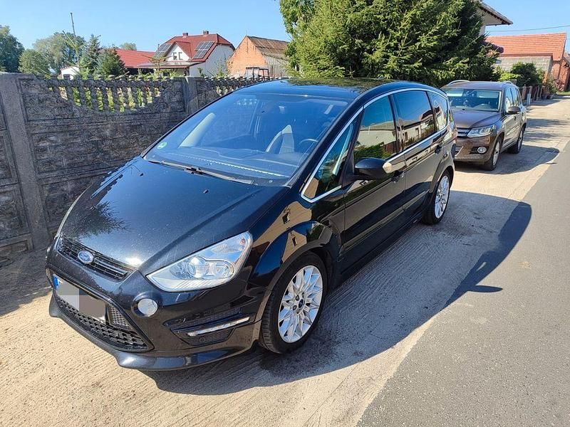 Gebraucht Ford S-MAX Titanium S 239 PS (175 kW) 2013 Schwarz Van / Kleinbus