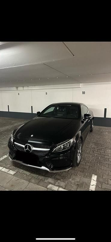 Schwarz Gebraucht 2016 Mercedes C250 AMG line Coupé | 25.950 € (Fairer Preis) - Bild 1/4