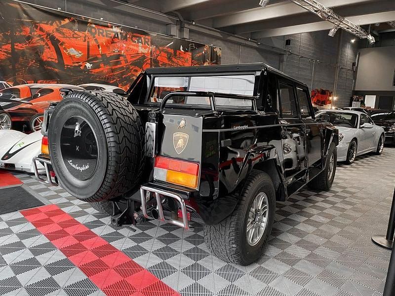 Gebraucht Lamborghini LM002 450 PS (330 kW) 1992 Schwarz Abholung