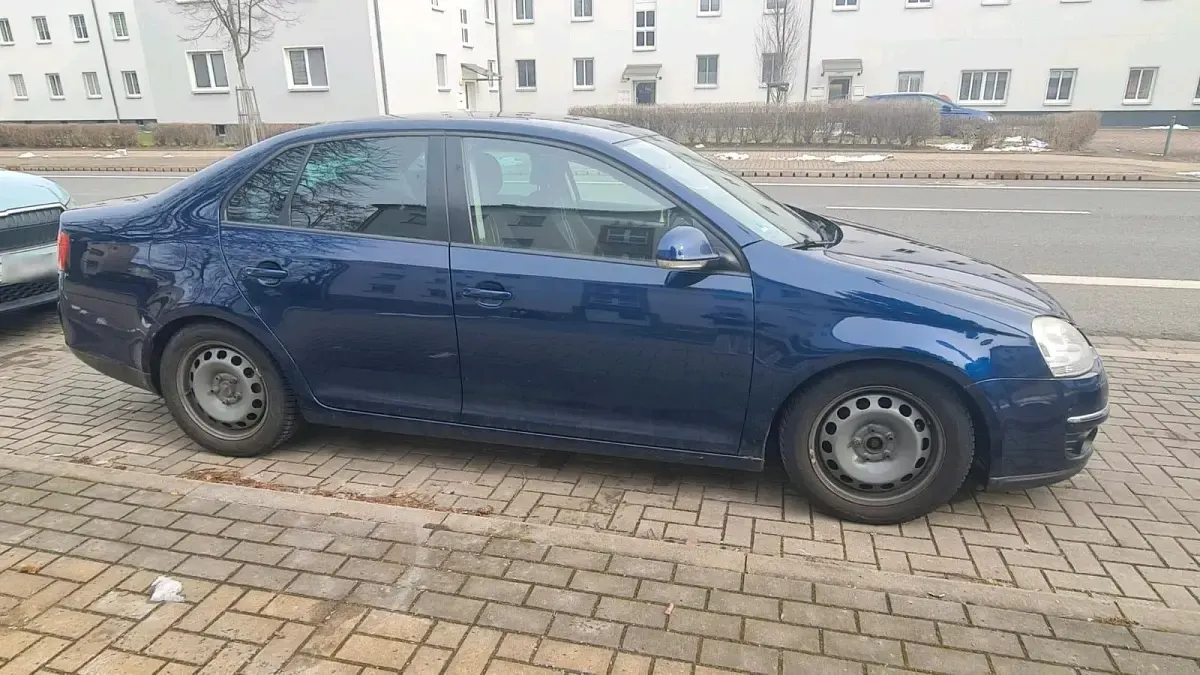 Gebraucht VW Jetta 116 PS (85 kW) 2009 Limousine