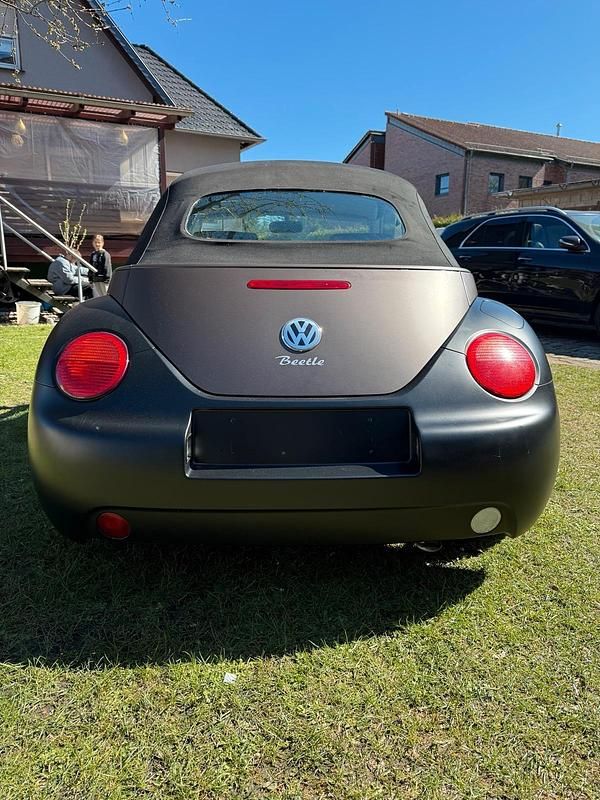 Gebraucht VW New Beetle Cabriolet 75 PS (55 kW) 2005 Schwarz Cabrio