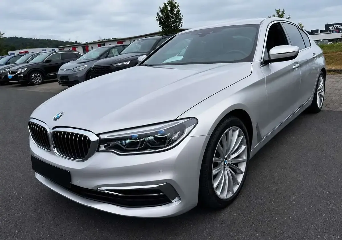 Gebraucht BMW 540 Luxury Line 340 PS (250 kW) 2019 Silber Limousine