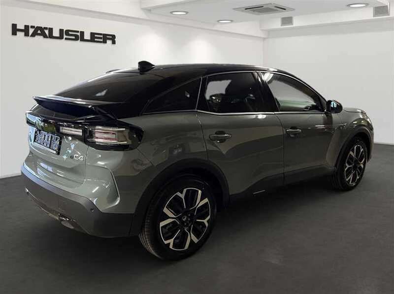 Gebraucht Citroën e-C4 114 kW (156 PS) 2025 Manhattangrün Limousine