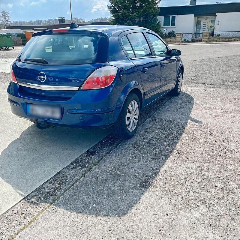 Gebraucht Opel Astra 150 PS (110 kW) 2005 Blau Limousine