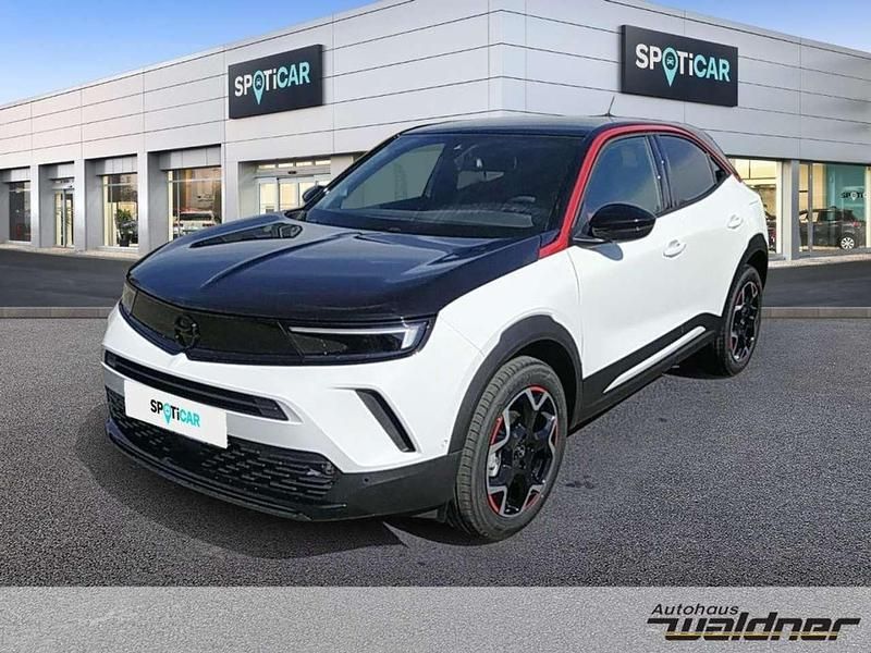Arktis weiß Gebraucht 2023 Opel Mokka GS Line SUV | 22.490 € (Fairer Preis) - Bild 1/2