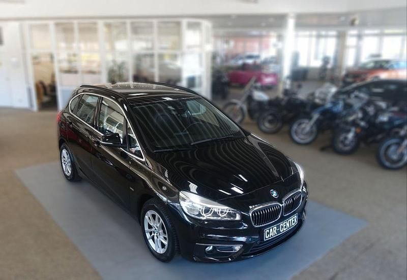 Gebraucht BMW 218 Luxury Line 136 PS (100 kW) 2017 Schwarz Kombi