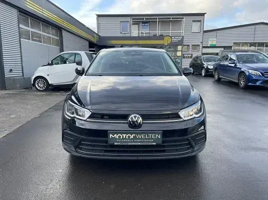 Gebraucht VW Polo Move 95 PS (69 kW) 2024 Deep black perleffekt Kleinwagen