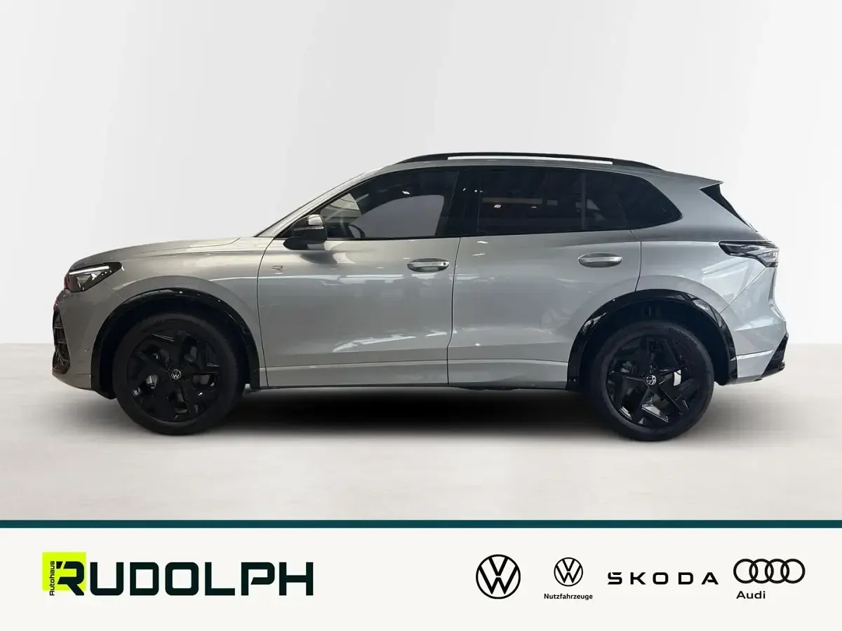 Neu VW Tiguan R-line 204 PS (150 kW) 2025 Silber SUV