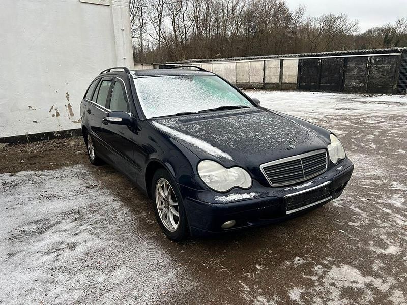 Gebraucht Mercedes C200 122 PS (89 kW) 2003 Blau Kombi