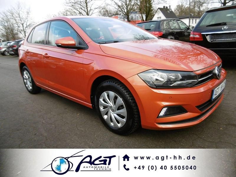 Gebraucht VW Polo Comfortline 95 PS (69 kW) 2017 Orange Kleinwagen