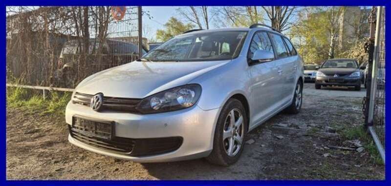Silber Gebraucht 2010 VW Golf VI Trendline Kombi | 2.950 € (Guter Preis) - Bild 1/4