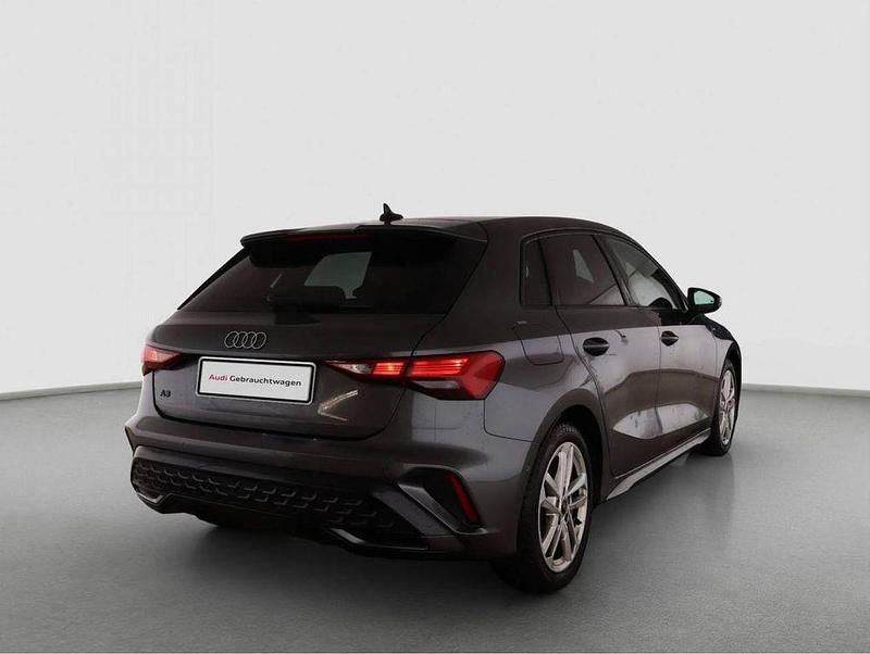 Gebraucht Audi A3 S-Line 150 PS (110 kW) 2025 Außenfarbe: Limousine