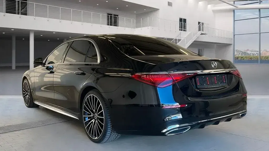 Gebraucht Mercedes S400 330 PS (242 kW) 2022 Schwarz Limousine