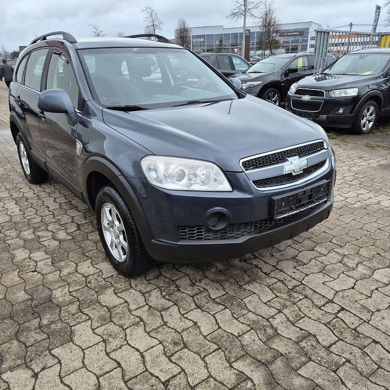 Gebraucht Chevrolet Captiva 136 PS (100 kW) 2008 Grau SUV