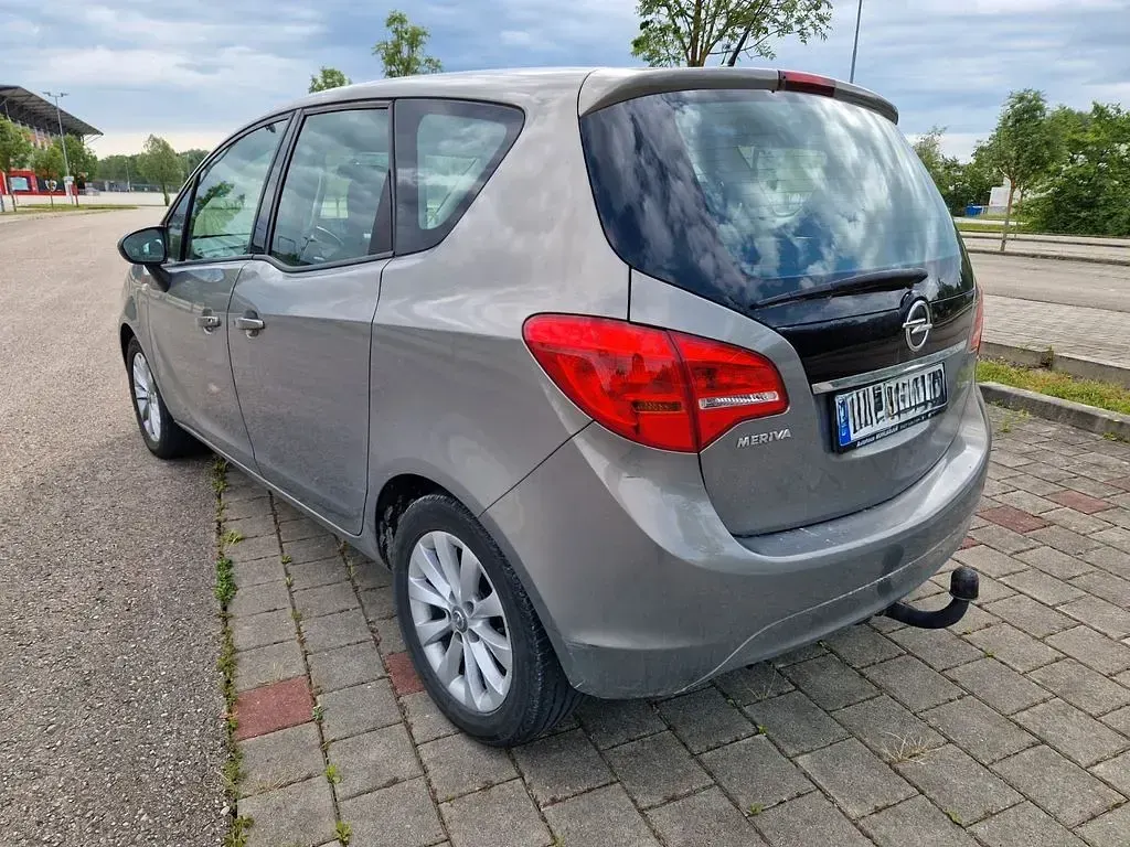 Gebraucht Opel Meriva Style 101 PS (74 kW) 2015 Beige Van / Kleinbus
