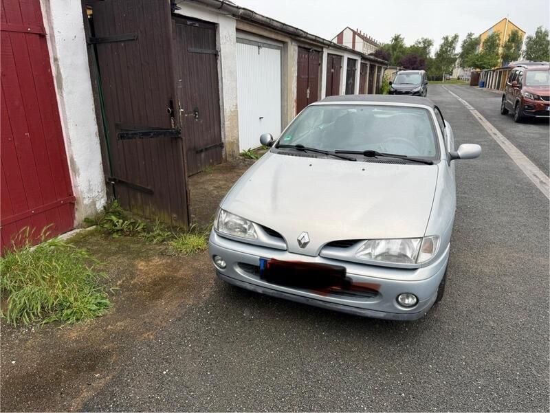 Silber Gebraucht 1999 Renault Mégane Cabriolet Cabrio | 2.000 € (Fairer Preis) - Bild 1/4