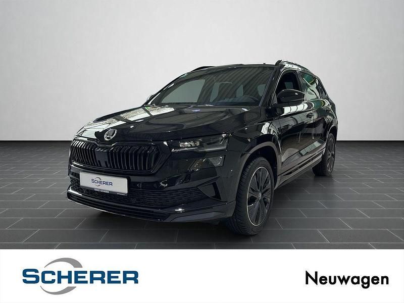 Neu Skoda Karoq SportLine 150 PS (110 kW) 2026 Schwarz SUV