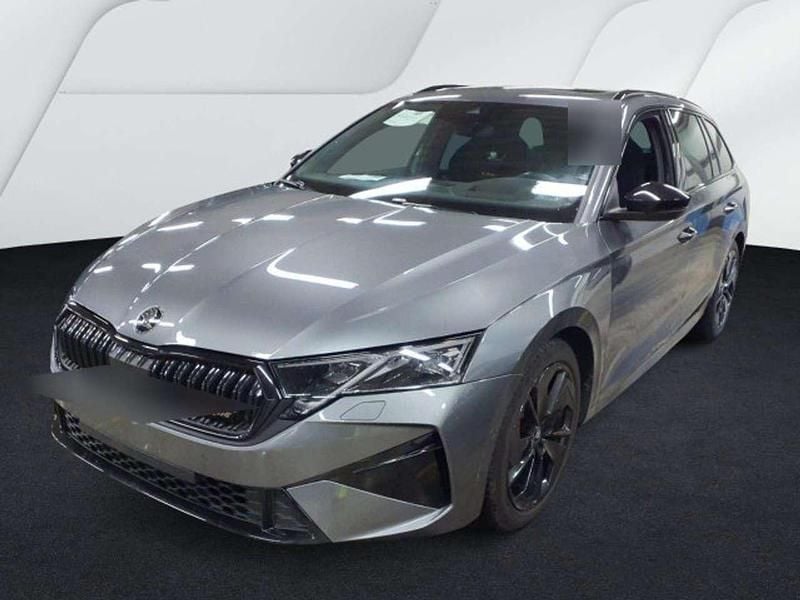 Graphitegrau metallic Gebraucht 2025 Skoda Octavia RS Kombi | 39.830 € (Fairer Preis) - Bild 1/3