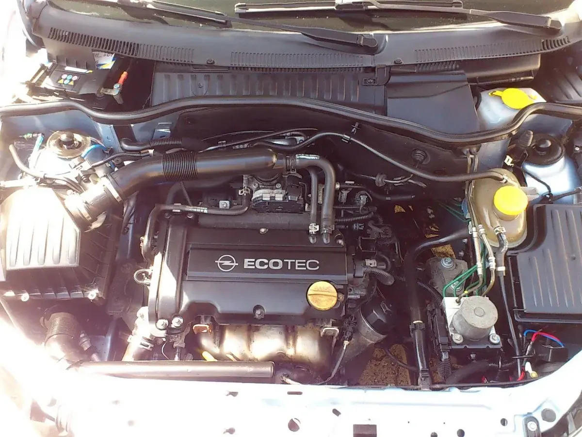 Gebraucht Opel Tigra 90 PS (66 kW) 2007 Blau Cabrio