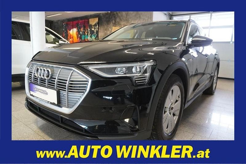 Gebraucht Audi e-tron 300 kW (408 PS) 2021 Schwarz SUV