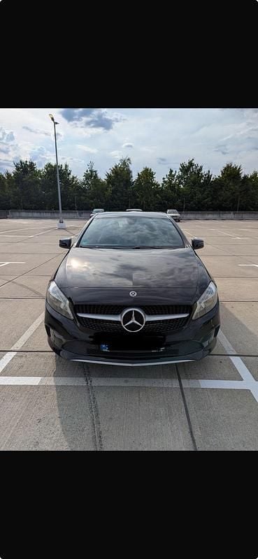 Gebraucht Mercedes A200 136 PS (100 kW) 2017 Schwarz Limousine