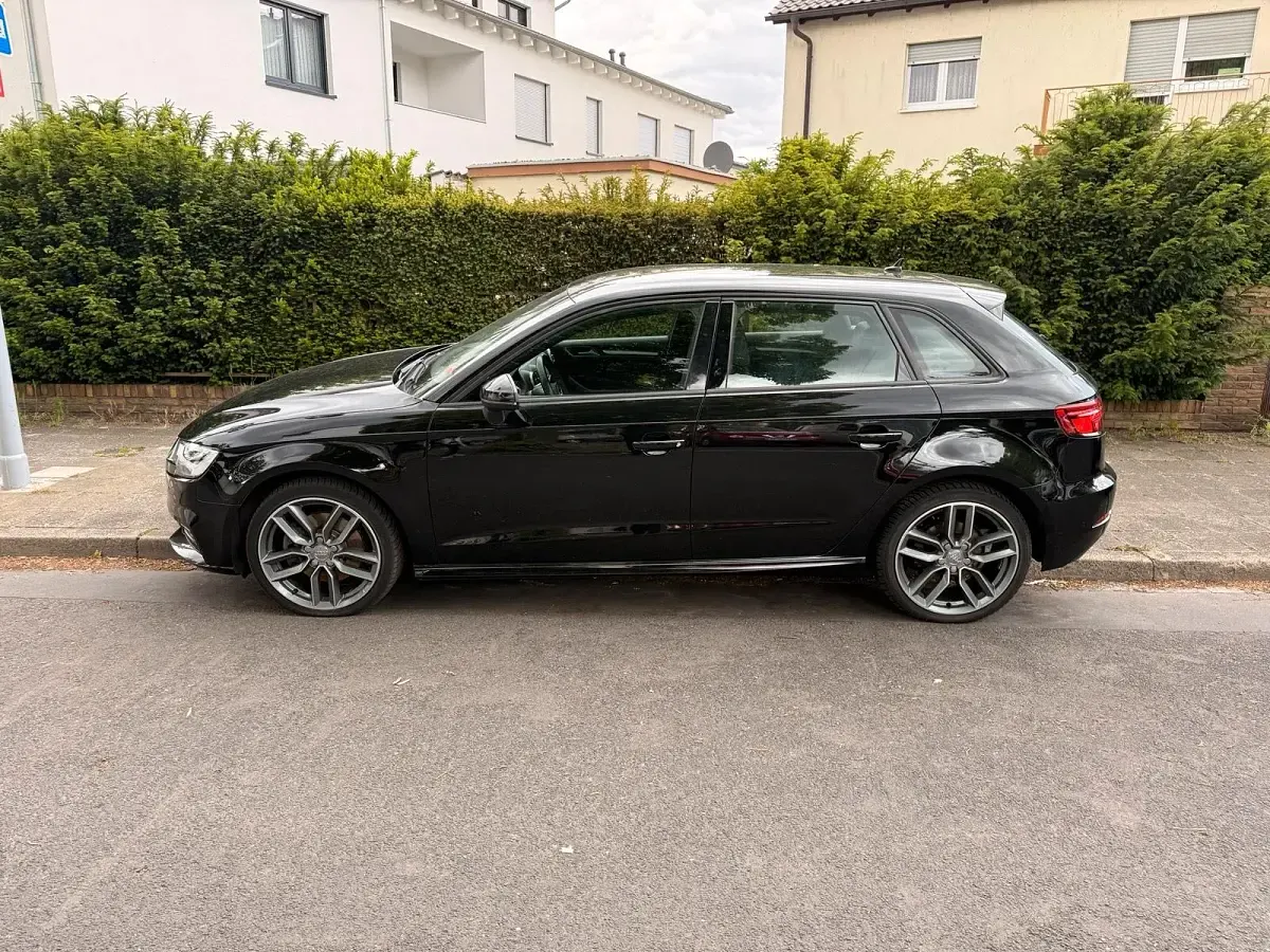 Gebraucht Audi A3 S-Line 150 PS (110 kW) 2020 Schwarz Limousine