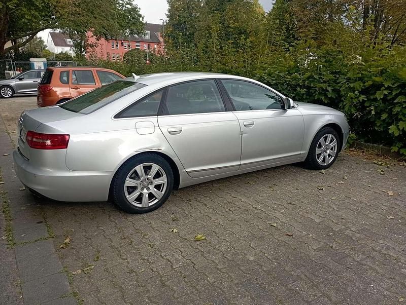 Gebraucht Audi A6 170 PS (125 kW) 2010 Limousine