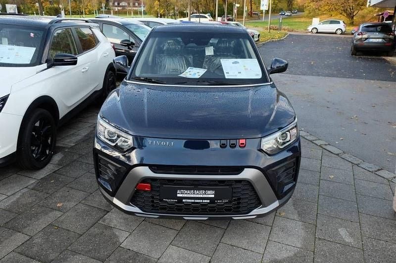 Neu SsangYong Tivoli 163 PS (119 kW) 2026 Blau SUV