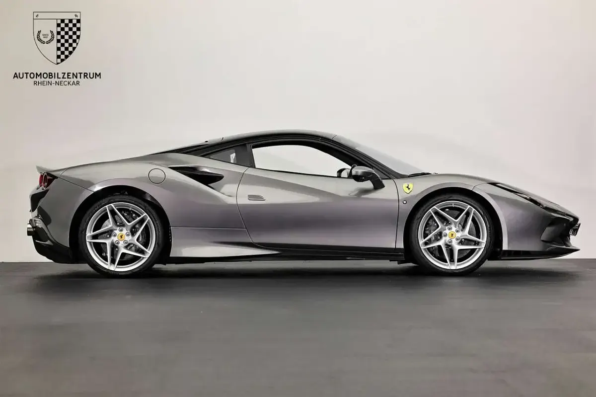 Gebraucht Ferrari F8 721 PS (530 kW) 2020 Grau Coupé