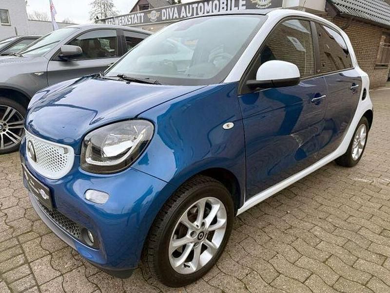 Blau Gebraucht 2019 Smart ForFour Kleinwagen | 13.399 € (Fairer Preis) - Bild 1/4