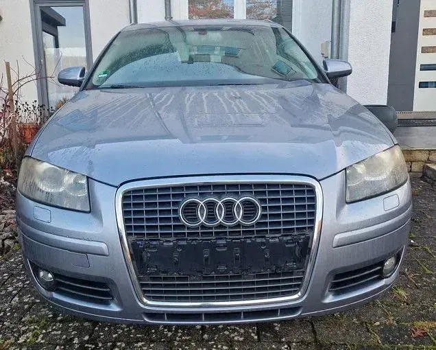 Gebraucht Audi A3 Ambiente 150 PS (110 kW) 2005 Blau Kleinwagen