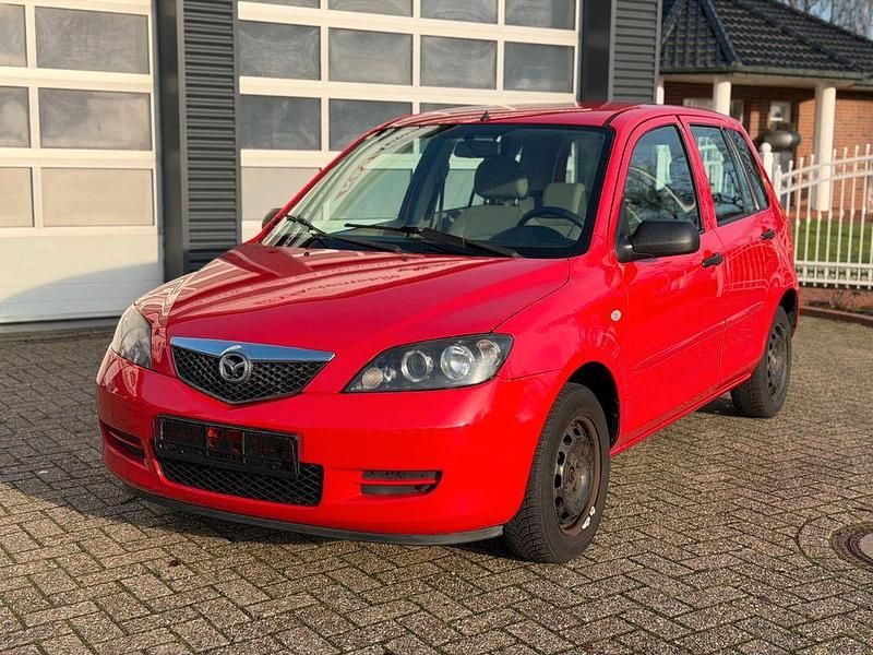 Rot Gebraucht 2006 Mazda 2 Comfort Limousine | 1.390 € (Fairer Preis) - Bild 1/4