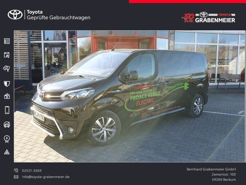 Schwarz Gebraucht 2022 Toyota Proace Verso Team Kombi | 39.990 € (Superpreis) - Bild 1/4