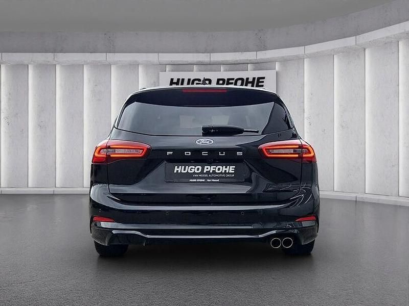 Gebraucht Ford Focus ST-Line X 155 PS (114 kW) 2024 Agate black metallic Kombi