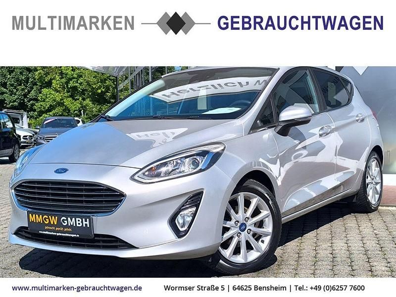 Grau Gebraucht 2020 Ford Fiesta Titanium Kleinwagen | 9.990 € (Guter Preis) - Bild 1/4