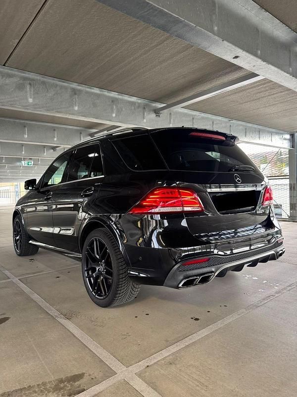 Gebraucht Mercedes GLE63 AMG AMG 585 PS (430 kW) 2016 Schwarz SUV
