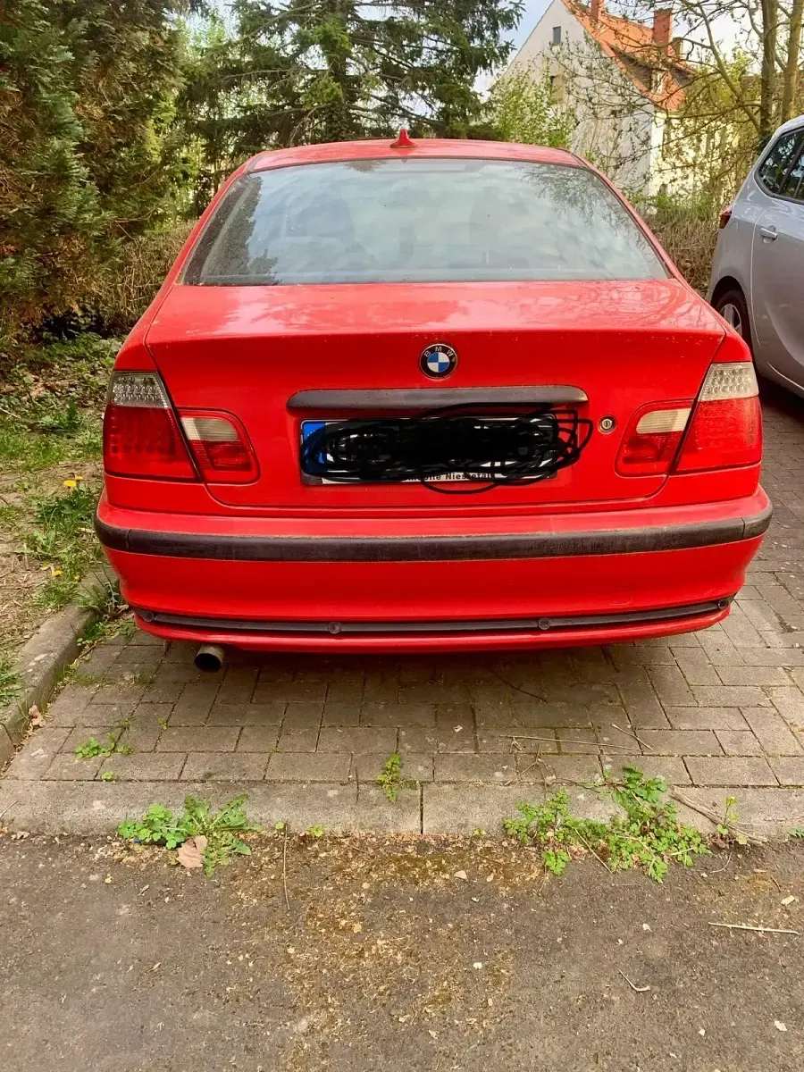 Gebraucht BMW 316 105 PS (77 kW) 1999 Rot Limousine