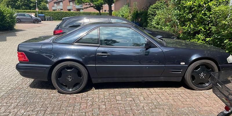 Schwarz Gebraucht 1997 Mercedes SL320 Cabrio | 17.000 € (Fairer Preis) - Bild 1/4