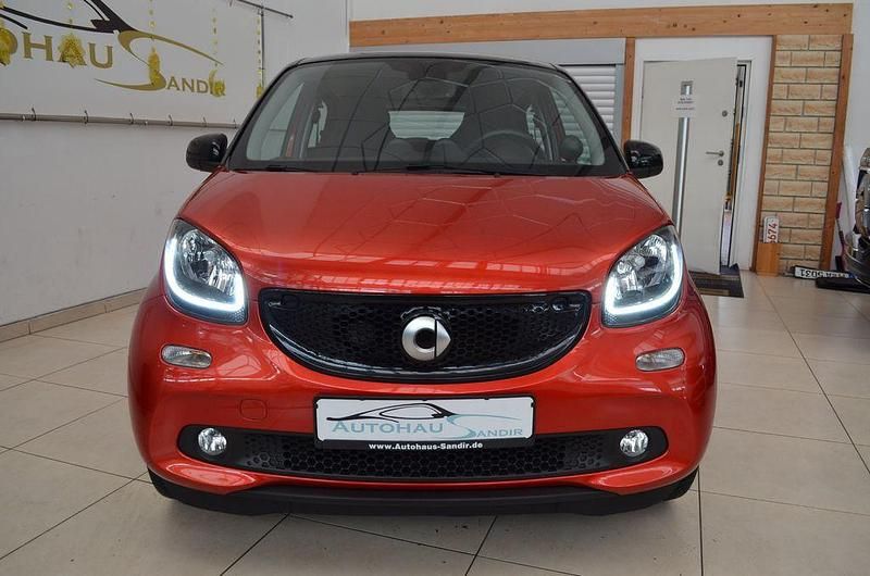 Gebraucht Smart ForFour Passion 71 PS (52 kW) 2016 Schwarz Kleinwagen