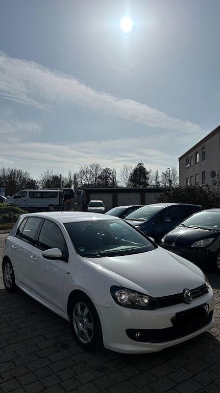 Gebraucht VW Golf VI R-line 122 PS (89 kW) 2010 Weiß Kleinwagen