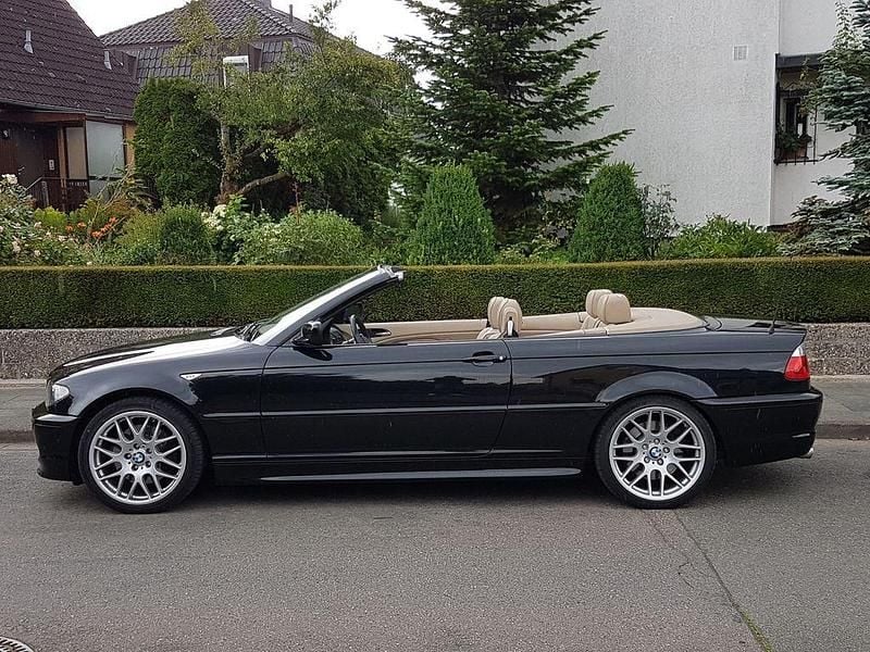 Schwarz Gebraucht 2005 BMW 330 Cabriolet Exclusive Cabrio | 21.500 € (Teuer) - Bild 1/4