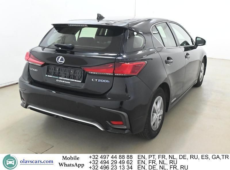 Gebraucht Lexus CT200h 136 PS (100 kW) 2020 Schwarz Limousine