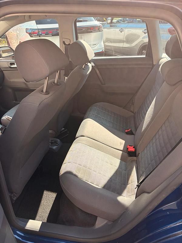 Gebraucht VW Polo 54 PS (39 kW) 2007 Blau Kleinwagen