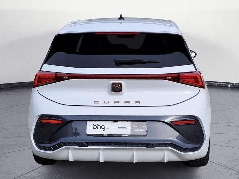 Gebraucht Cupra Born 169 kW (231 PS) 2023 Weiß Kleinwagen